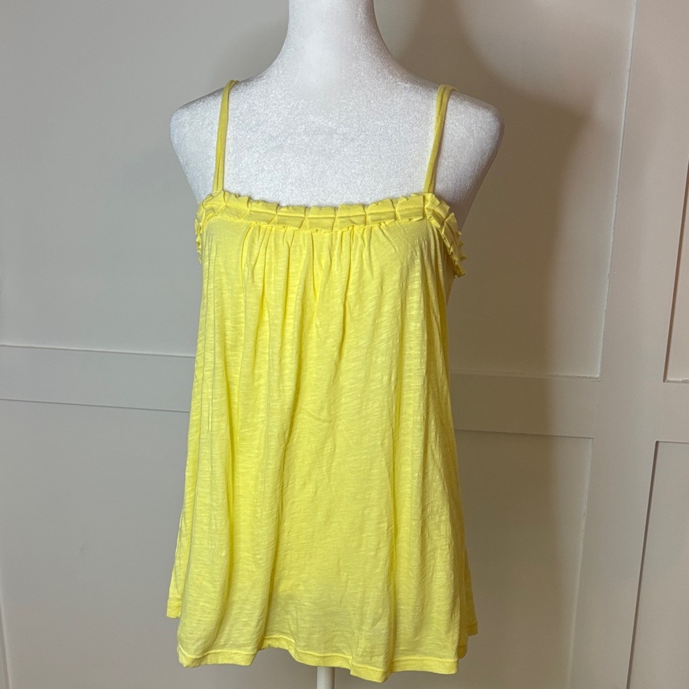 Old Navy Yellow Camisole Top size medium in excellent condition